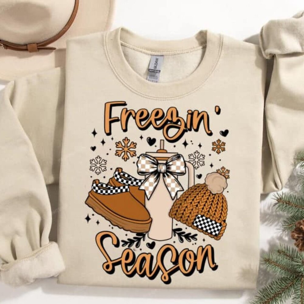 NWT Freezin’ Season Sand Long Sleeve Crew Neck Sweatshirt